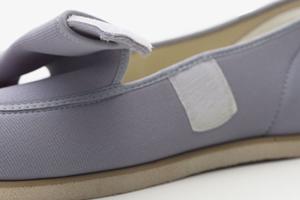 お洒落なレディースアウターならこの通販